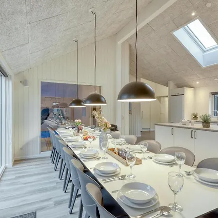 בית נופש In With Sauna *