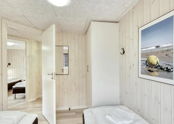 بيت للعطل In With Sauna